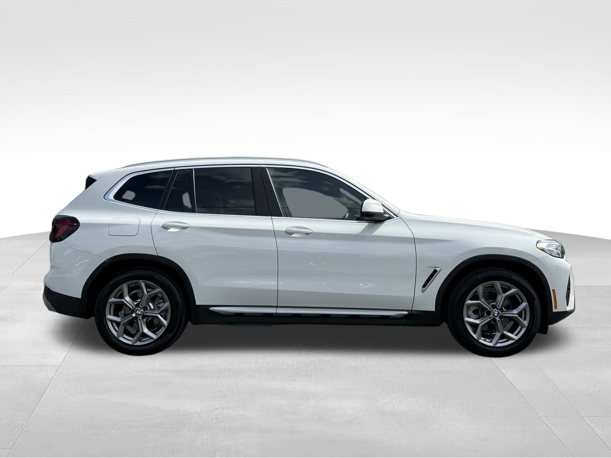Used 2024 BMW X3 sDrive30i image 6