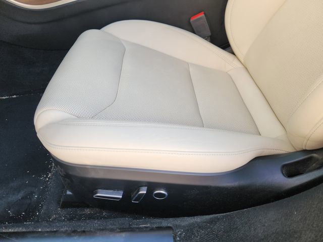 Used 2022 Tesla Model S image 24