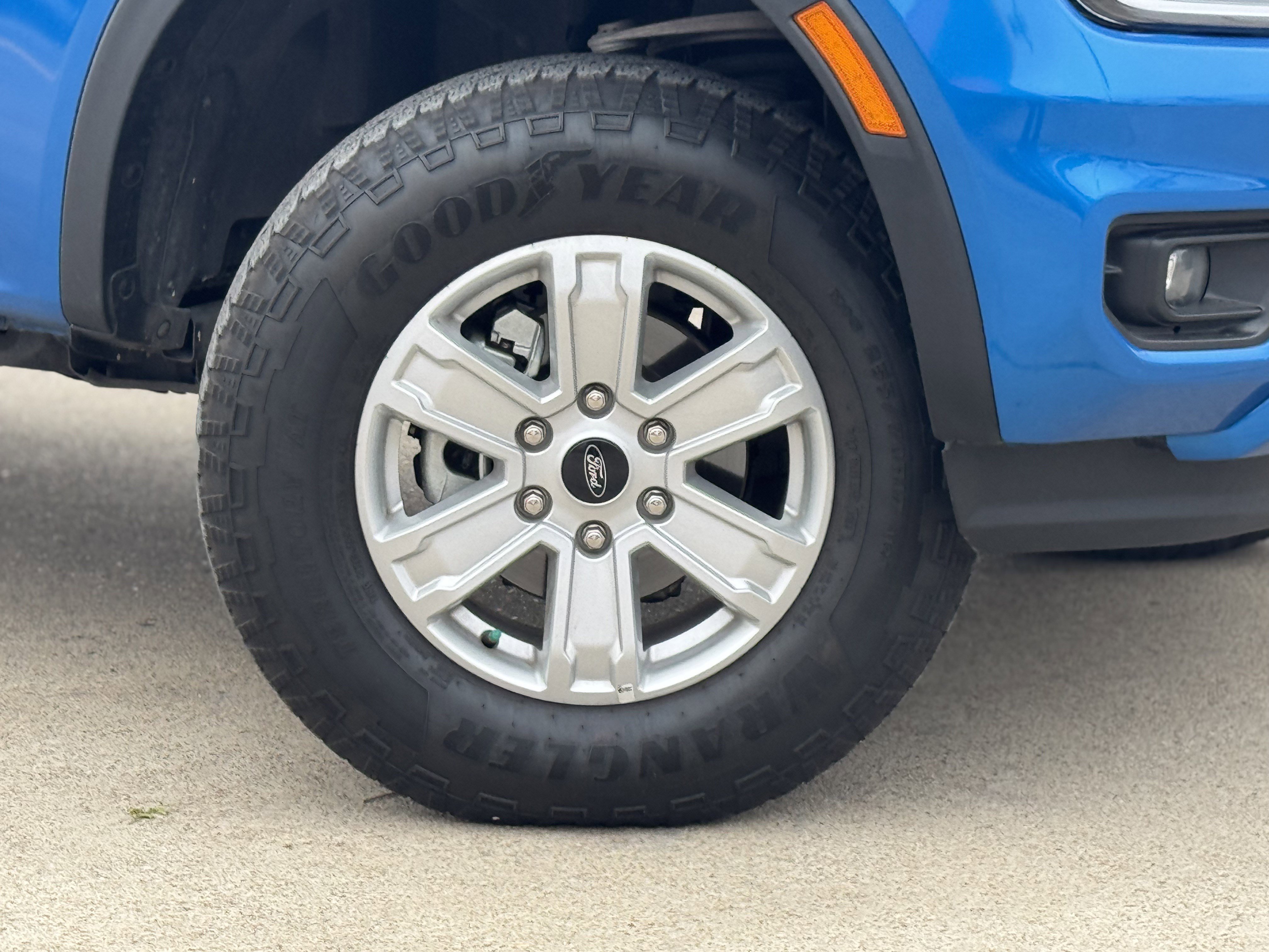 Certified 2024 Ford Ranger XL image 3