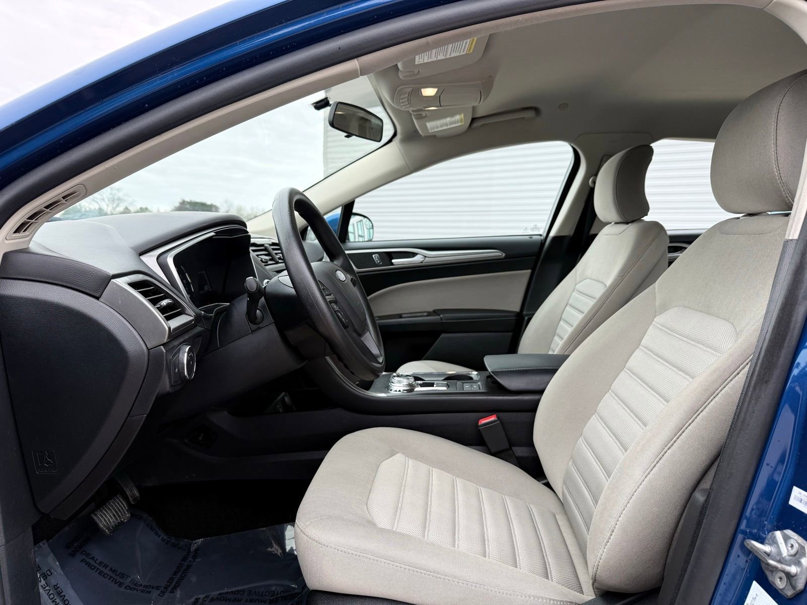 Used 2018 Ford Fusion S FWD image 14