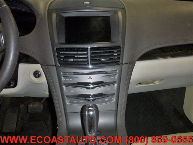 Used 2014 Lincoln MKT AWD w/ Equipment Group 201A image 12