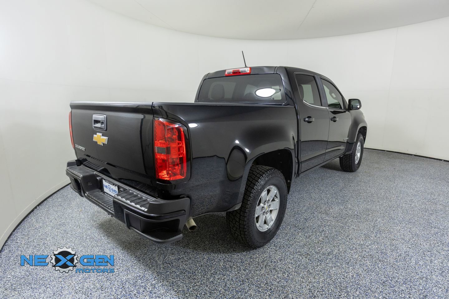 Used 2020 Chevrolet Colorado W/T w/ WT Convenience Package RWD image 7