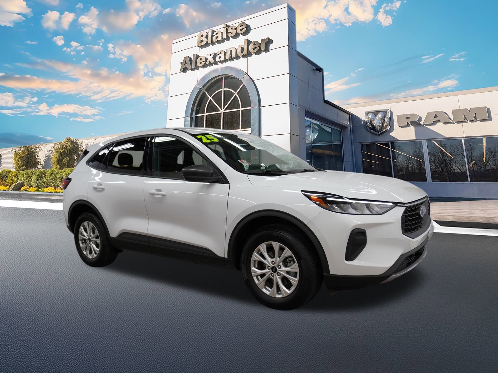 Used 2025 Ford Escape Active image 1