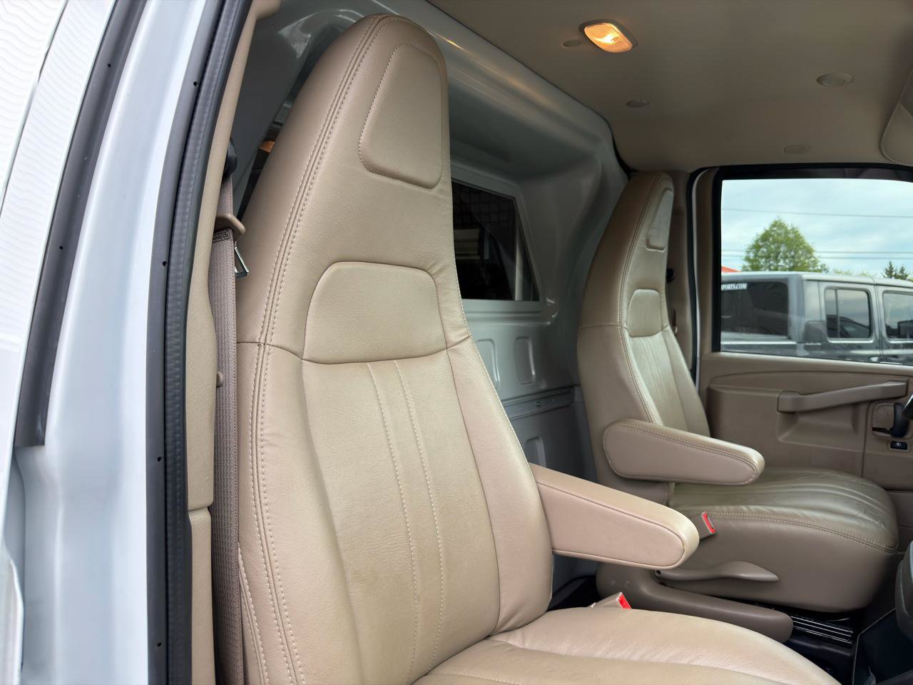 Used 2022 Chevrolet Express 2500 w/ Safety Package RWD image 12