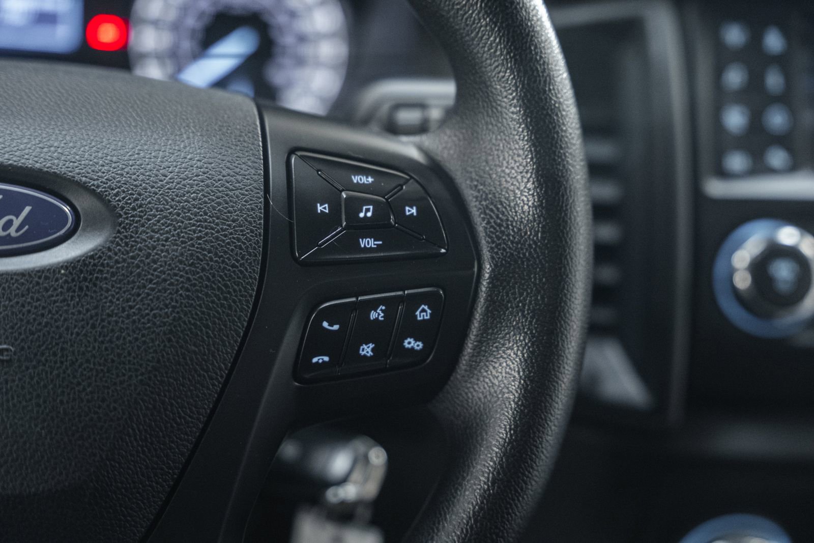 Certified 2019 Ford Ranger XL w/ Equipment Group 101A Mid image 29