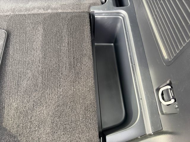 Used 2025 Ford Explorer Active image 33