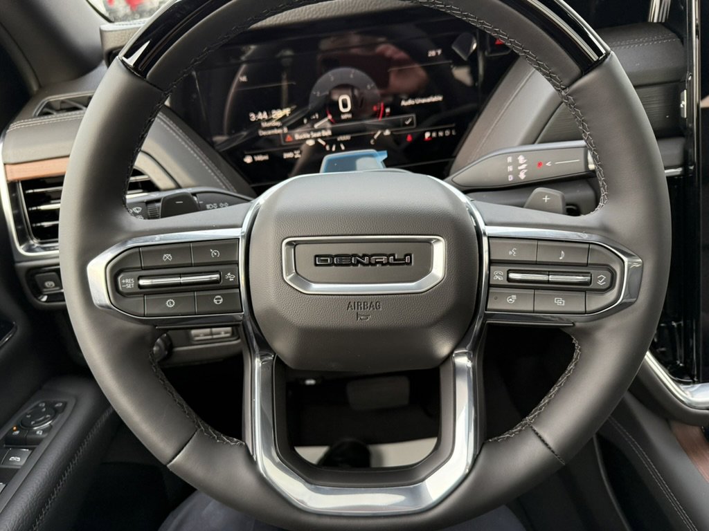 New 2026 GMC Yukon Denali w/ Denali Reserve Package image 21