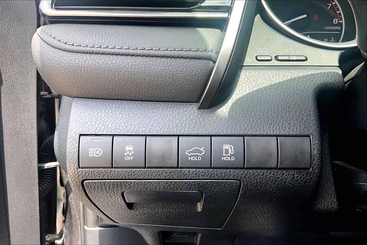 Used 2024 Toyota Camry LE FWD image 68