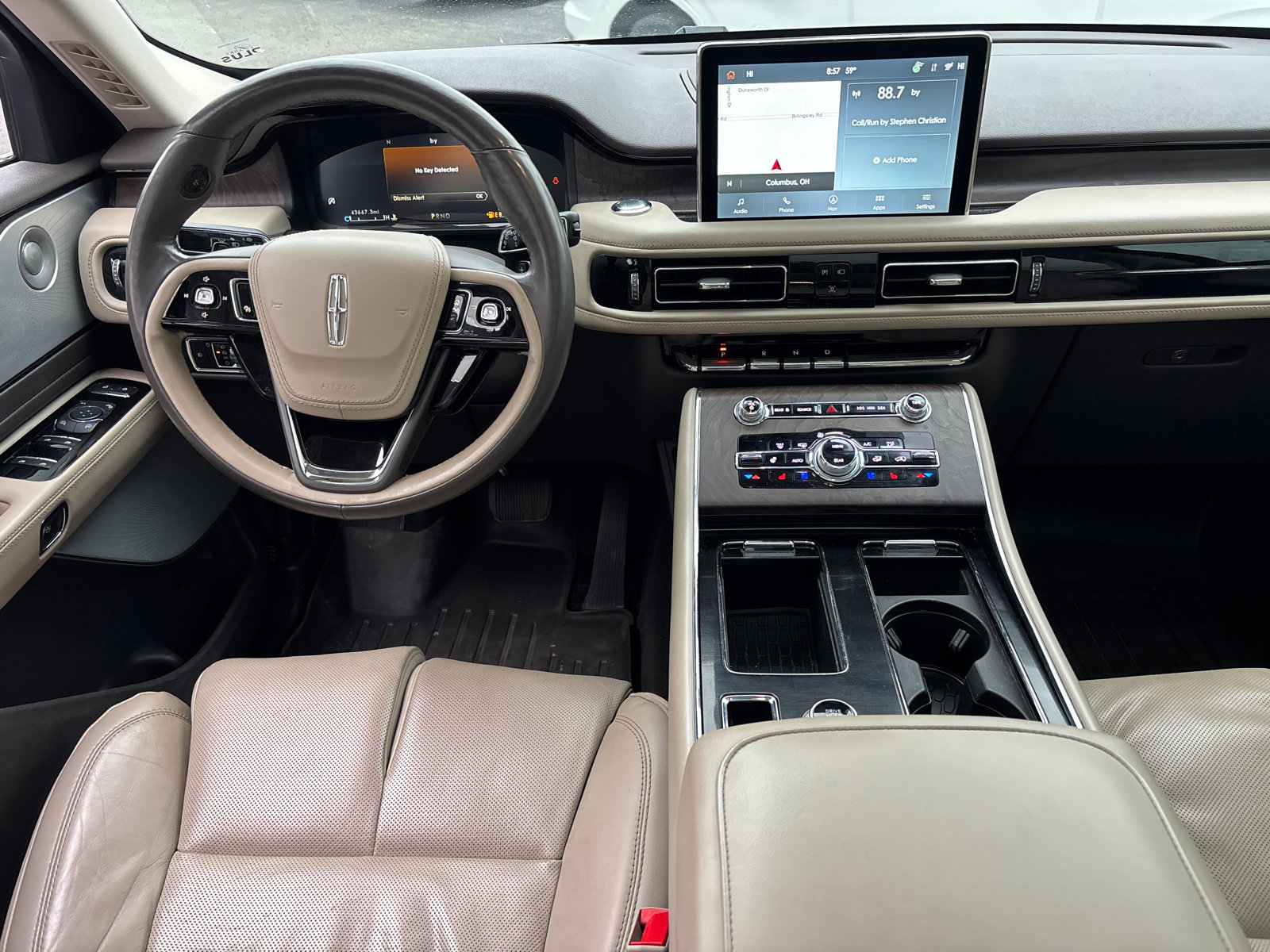 Certified 2023 Lincoln Aviator Reserve w/ Equipment Group 201A image 28