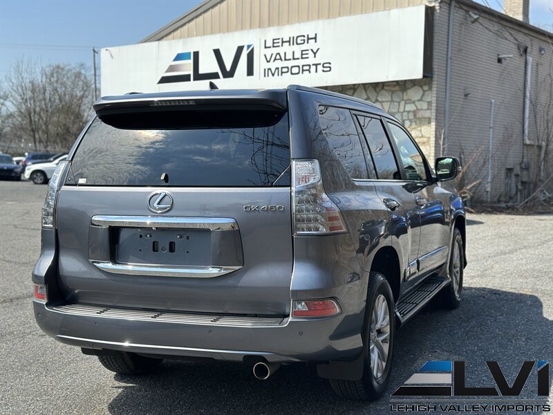 Used 2018 Lexus GX 460 Premium w/ Premium Package AWD/4WD image 6