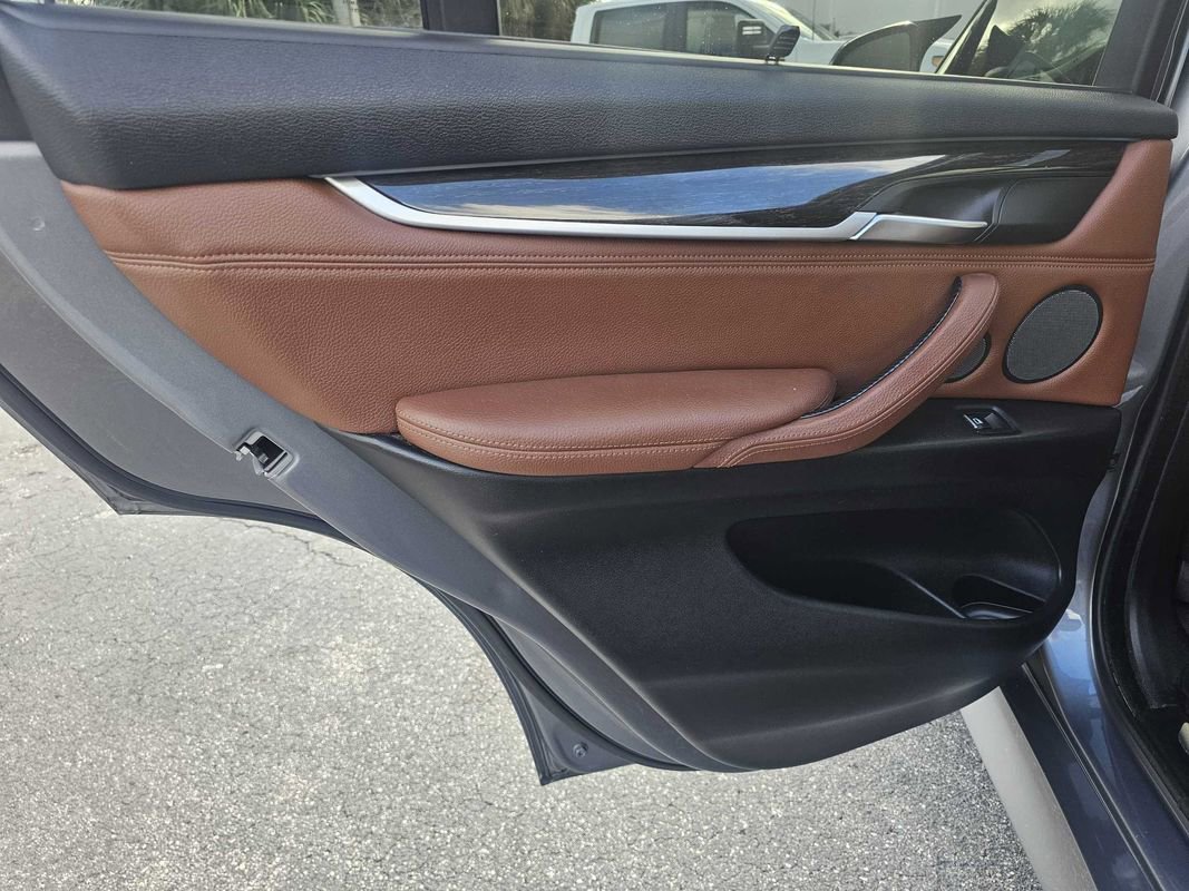 Used 2014 BMW X5 sDrive35i image 17