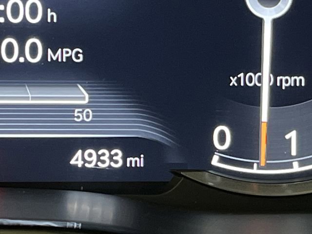 Used 2025 Genesis GV70 3.5T Sport w/ Sport Advanced Package image 6