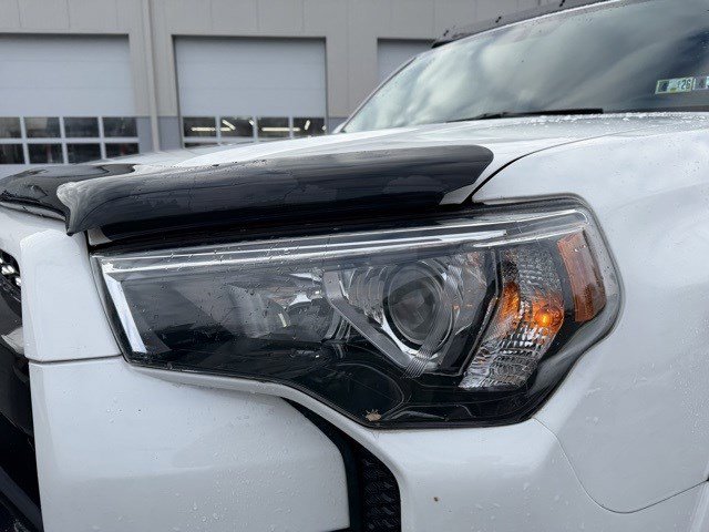 Used 2016 Toyota 4Runner SR5 image 12