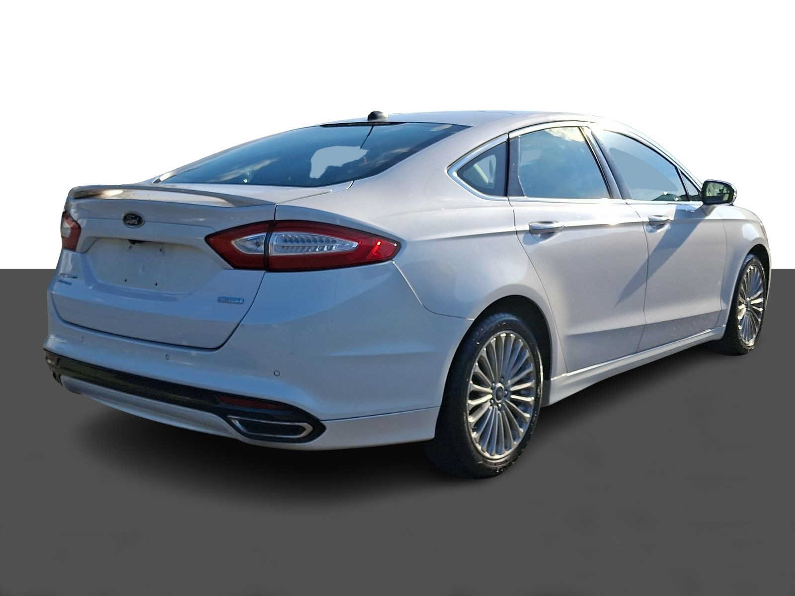 Used 2016 Ford Fusion Titanium FWD image 6