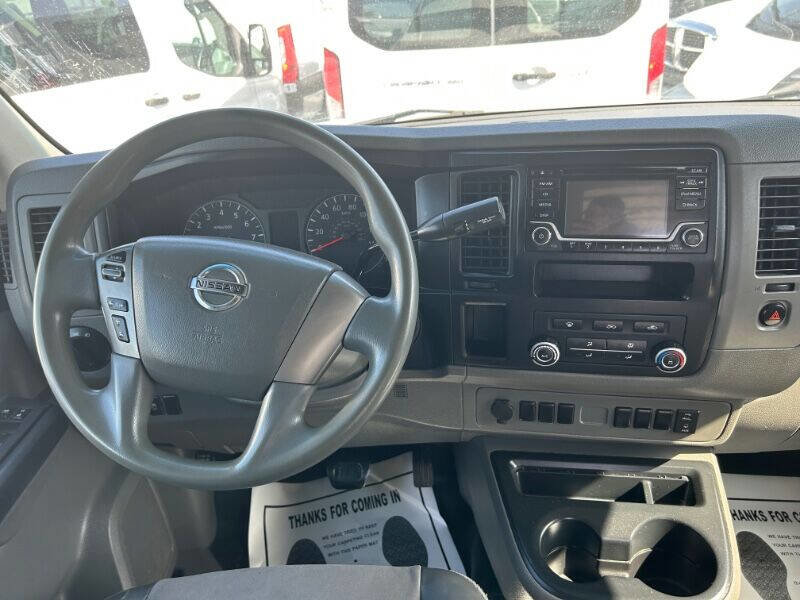 Used 2018 Nissan NV 2500 S image 10