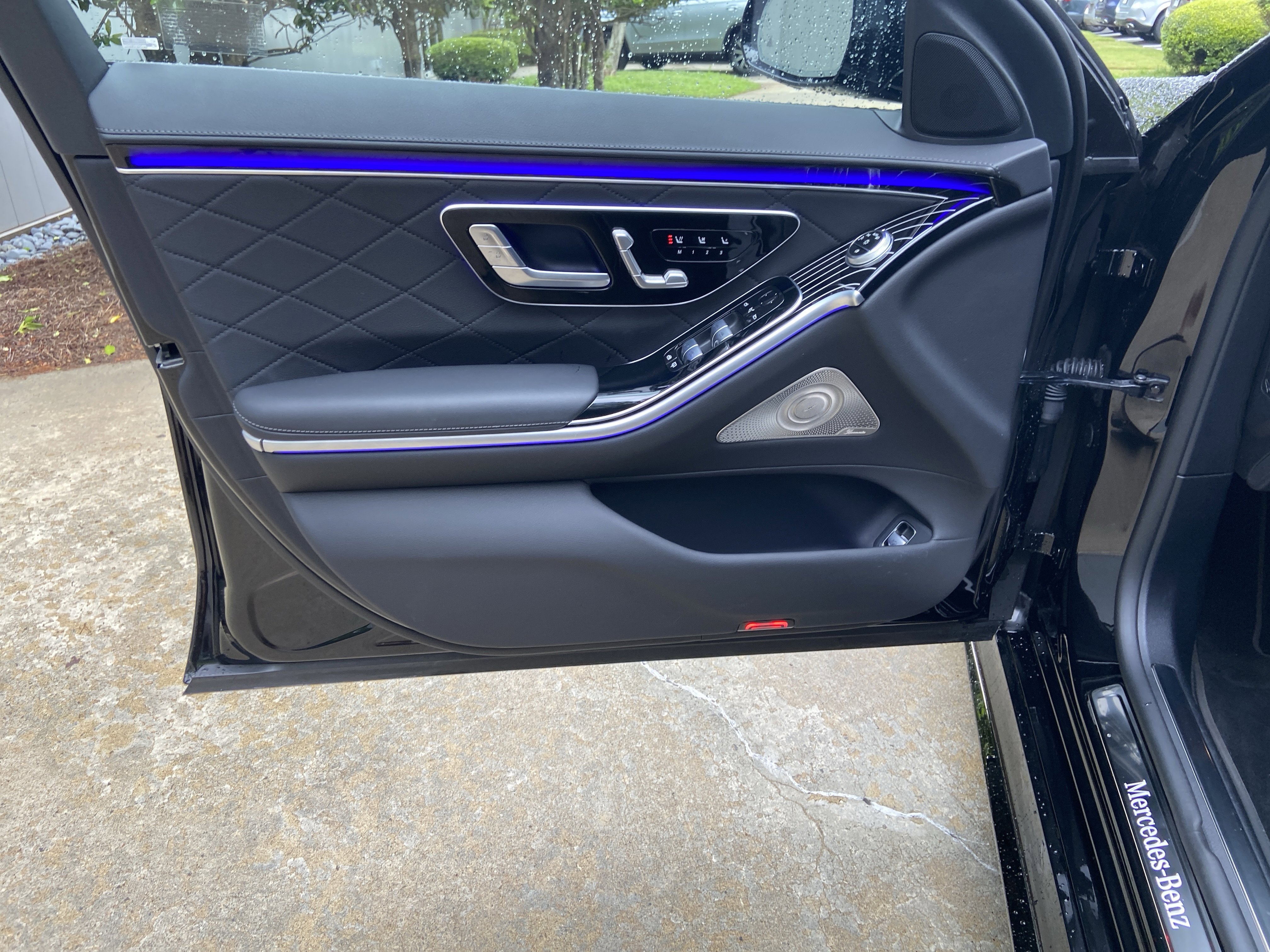 Certified 2024 Mercedes-Benz S 580e 4MATIC Sedan image 30