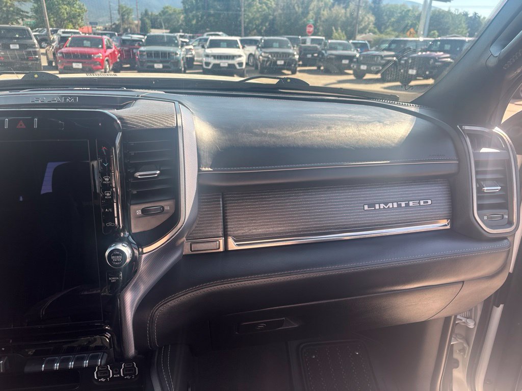 Used 2021 RAM 2500 Limited AWD/4WD image 14
