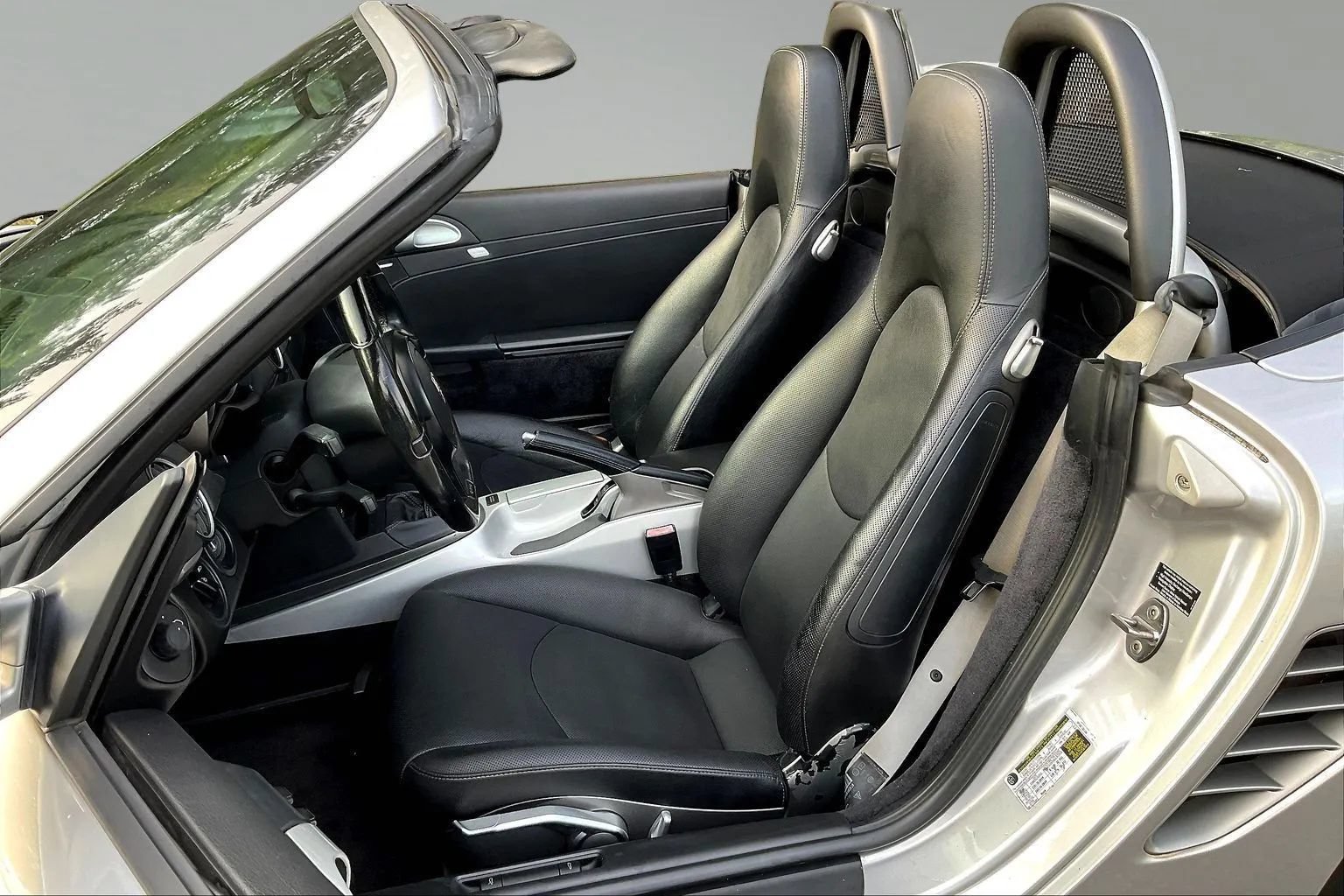 Used 2011 Porsche Boxster RWD image 17
