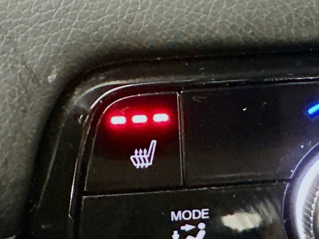 Used 2025 Honda Pilot EX-L image 15
