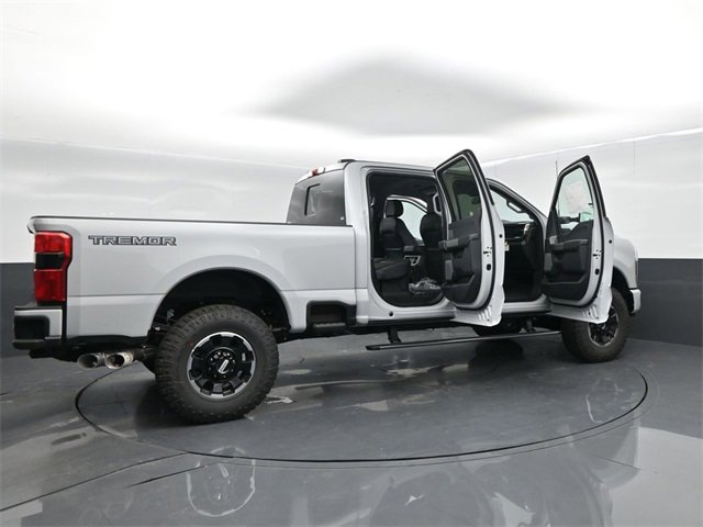 New 2026 Ford F250 Lariat image 65