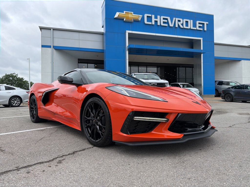 Used 2025 Chevrolet Corvette Stingray Convertible w/ Battery Protection Package RWD video 1