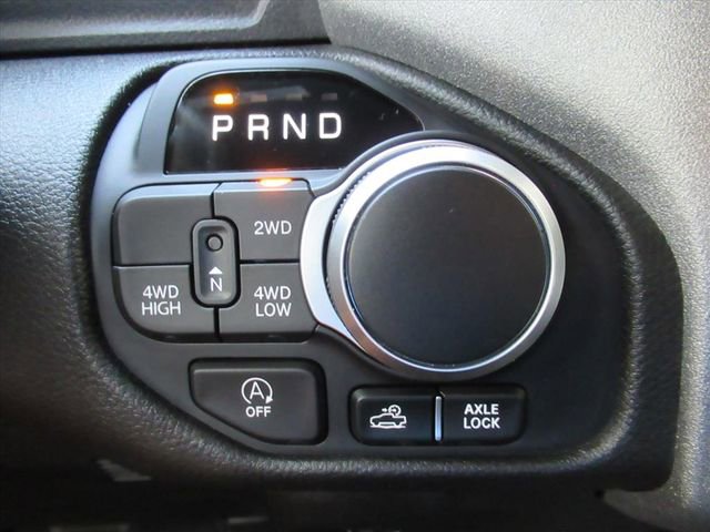 Used 2025 RAM 1500 Classic Warlock AWD/4WD image 24