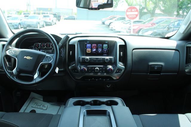 Used 2018 Chevrolet Silverado 1500 LT w/ All Star Edition AWD/4WD image 16
