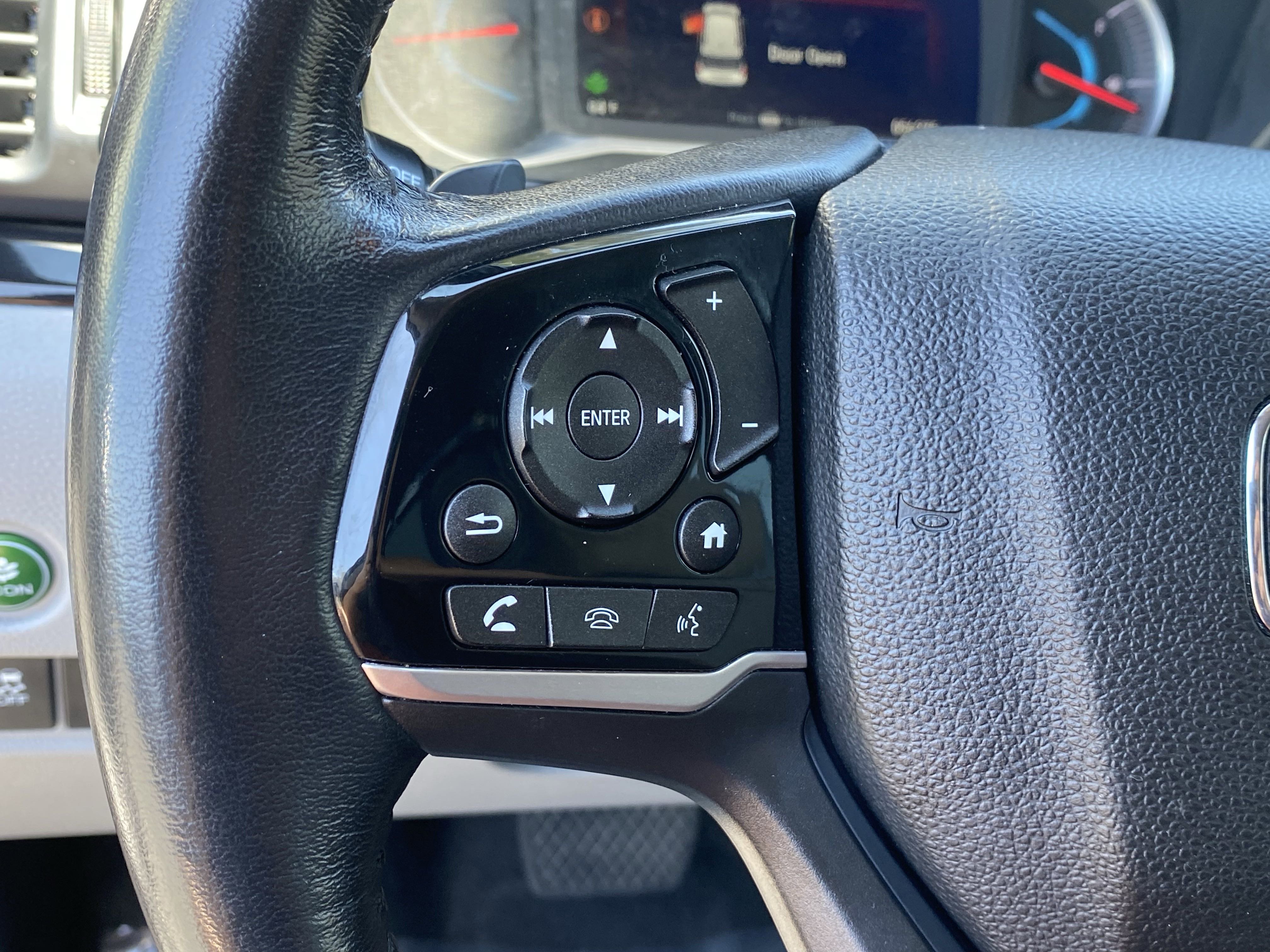 Used 2021 Honda Pilot Touring image 26