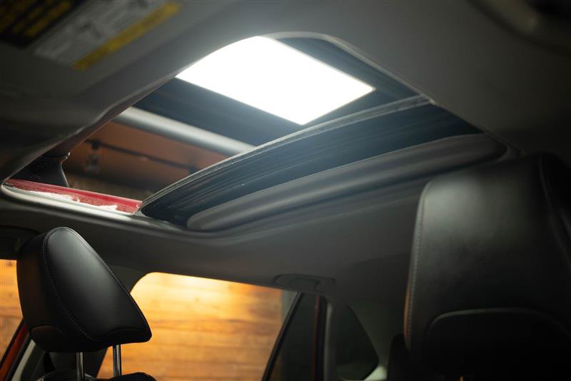 Used 2021 Toyota RAV4 XLE Premium w/ Carpet Mat Package (TMS) FWD image 32