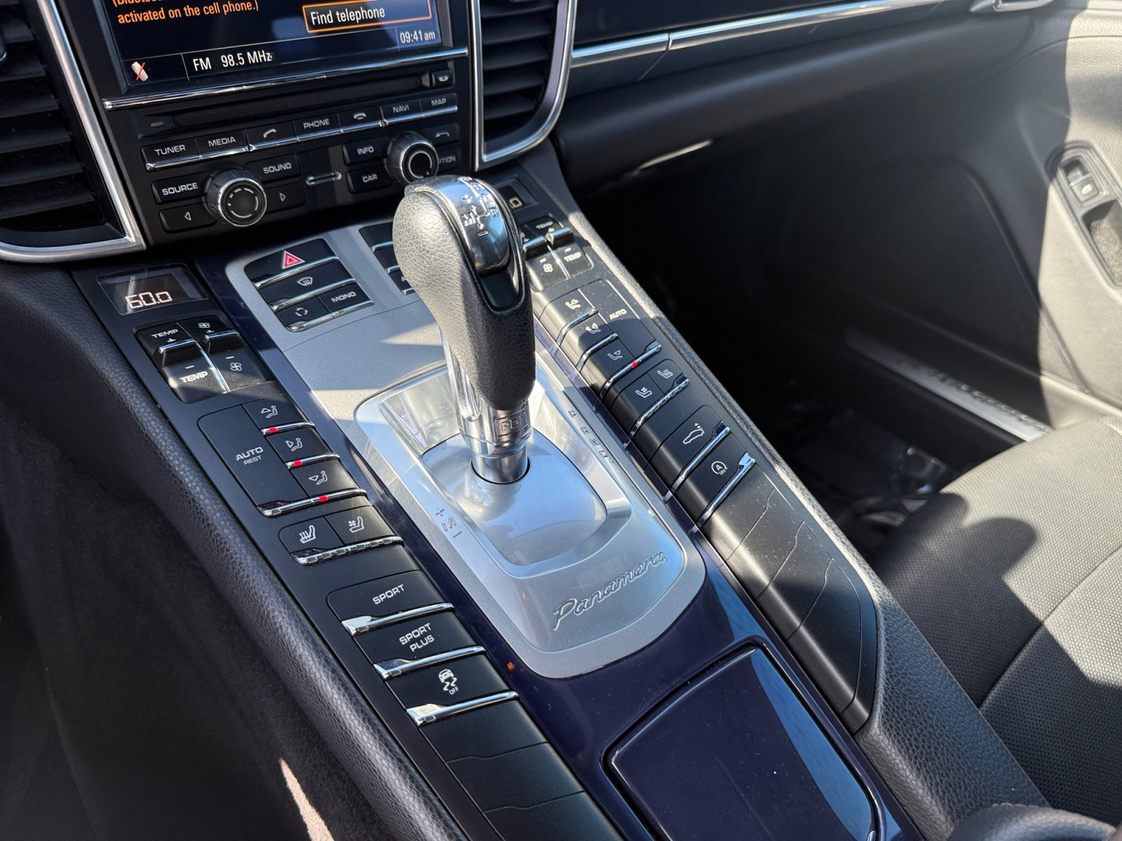 Used 2012 Porsche Panamera 4 image 13