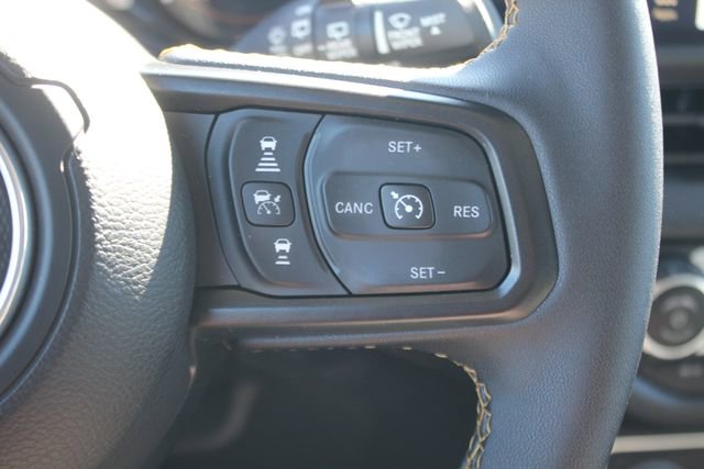 Used 2024 Jeep Wrangler Willys image 16