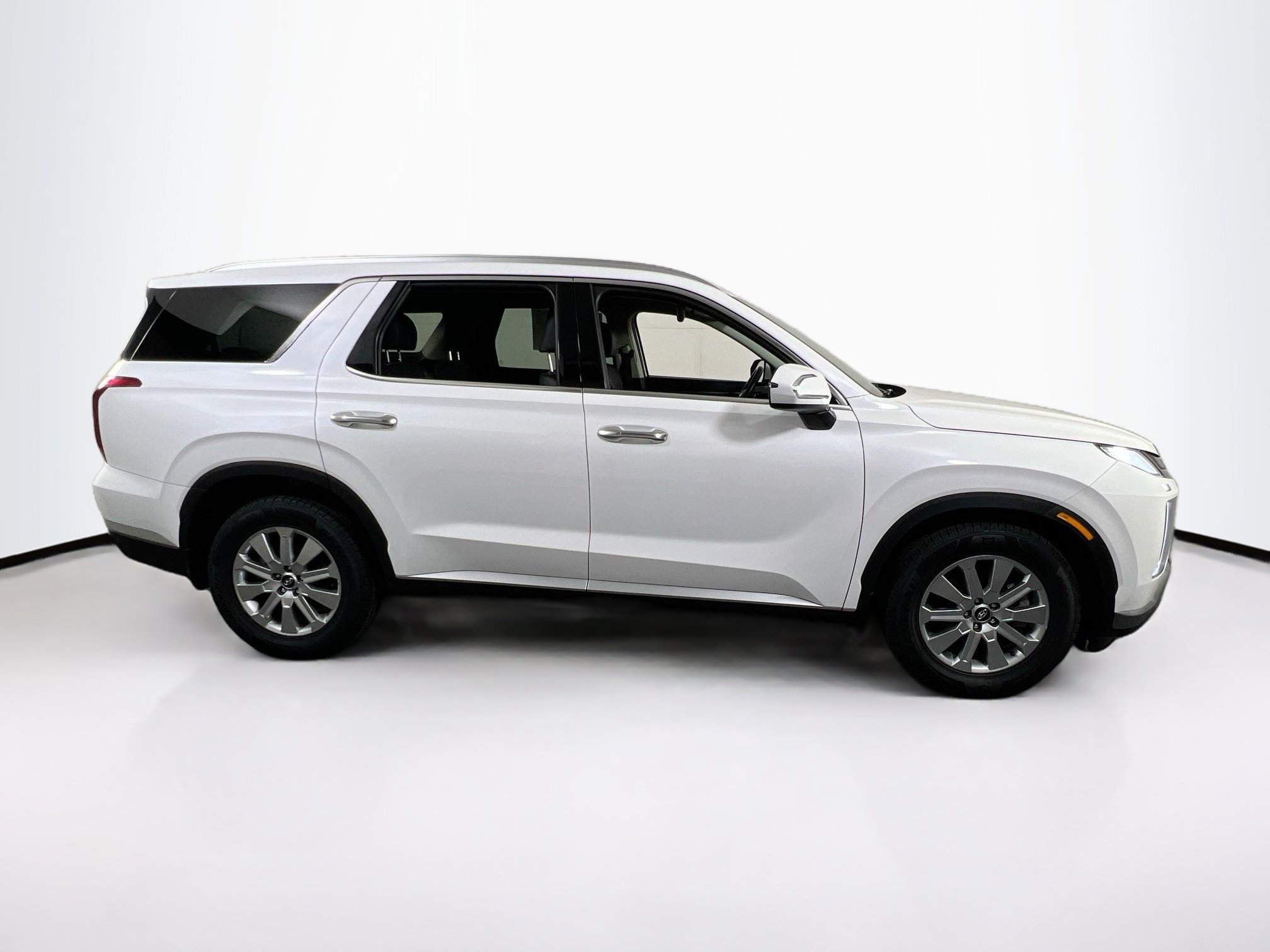 Used 2023 Hyundai Palisade SEL AWD/4WD image 4