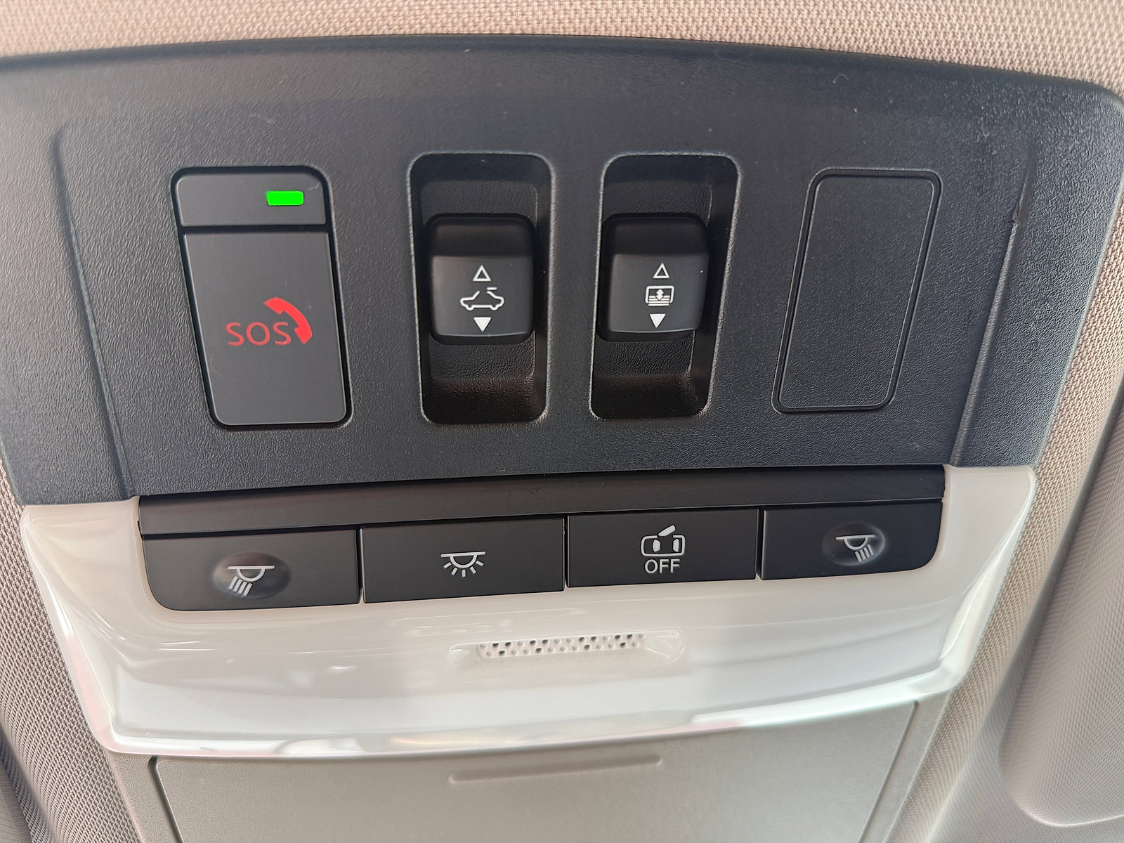 Used 2024 Mitsubishi Outlander Ralliart image 37