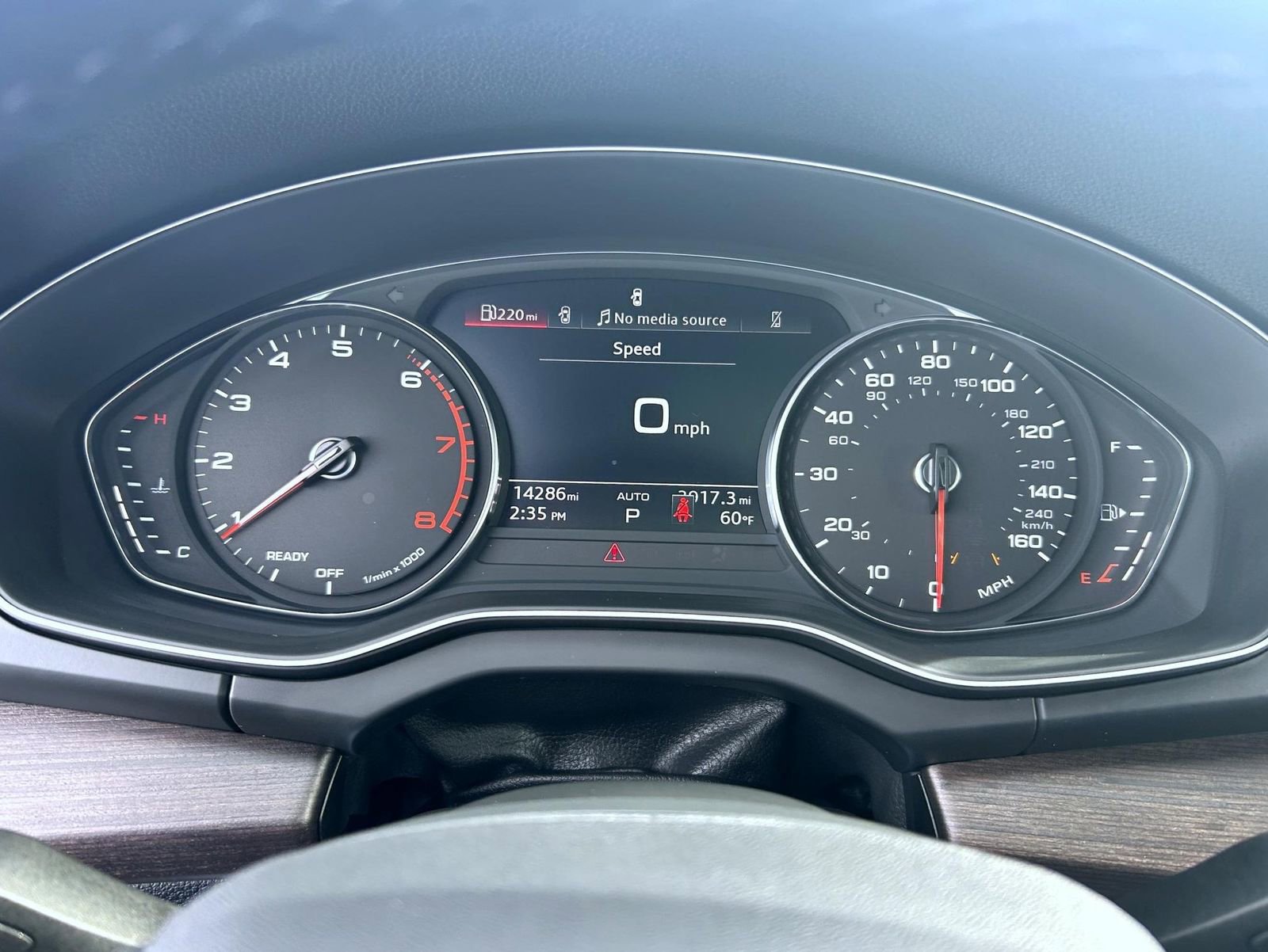 Used 2025 Audi Q5 2.0T Premium image 14