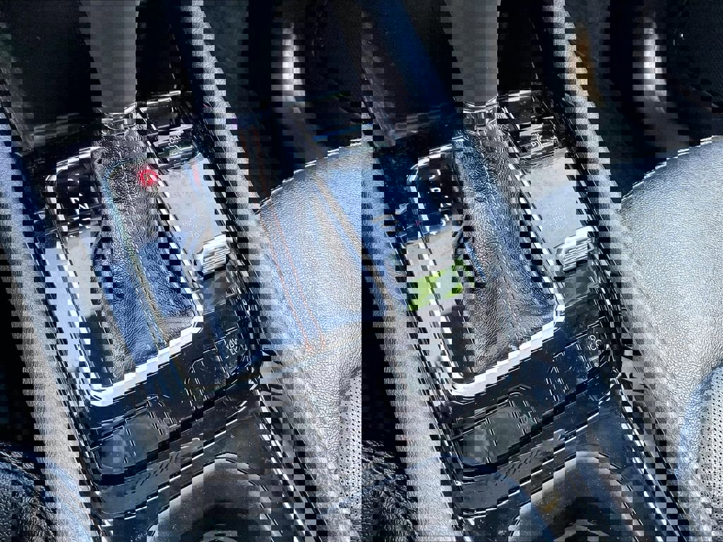 Used 2022 Jeep Compass Limited AWD/4WD image 32