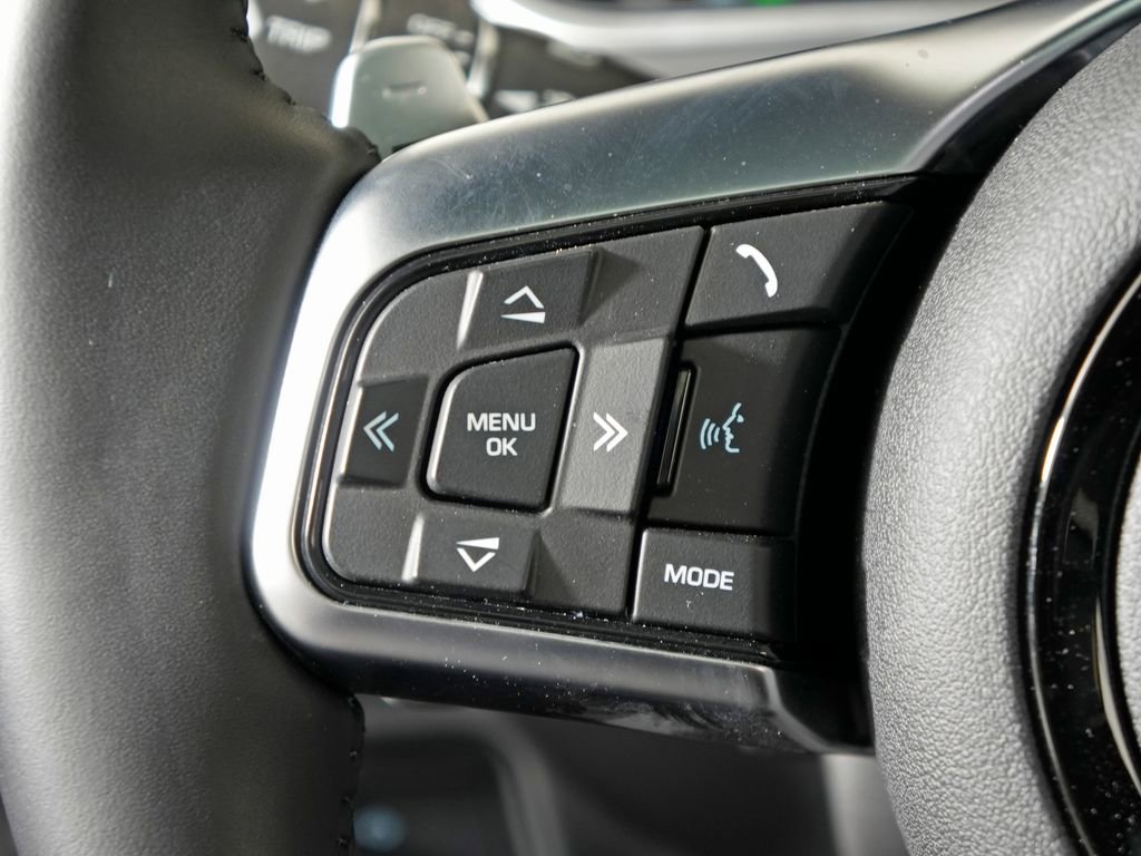 Used 2024 Jaguar F-TYPE R-Dynamic RWD image 25