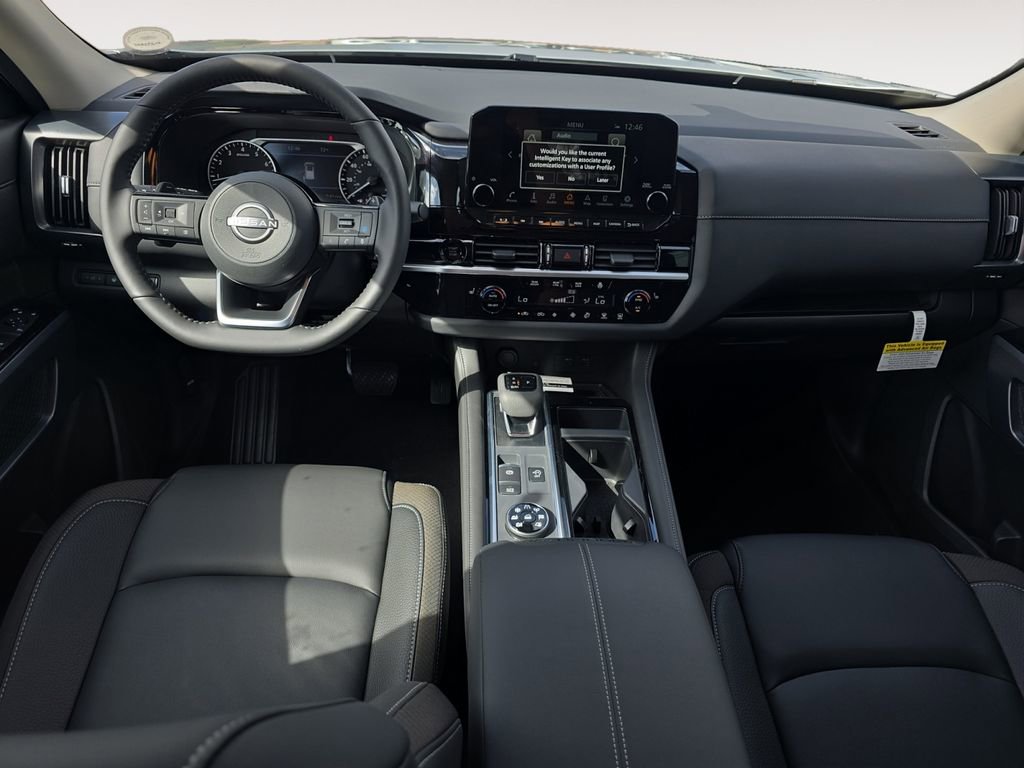 New 2025 Nissan Pathfinder SL w/ Lighting Package (N92) image 10