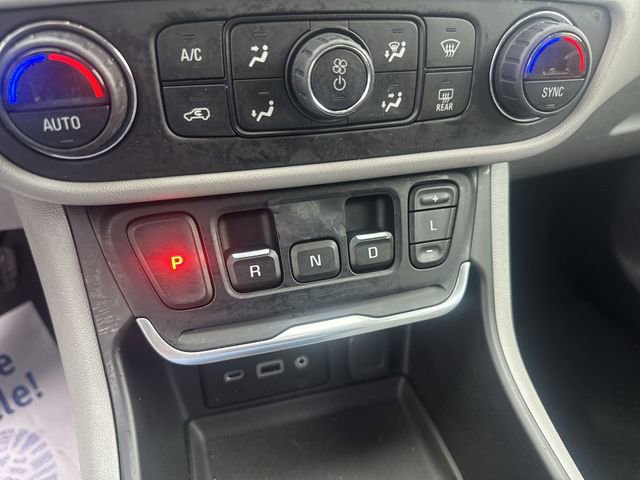 Certified 2019 GMC Terrain SLE w/ Driver Convenience Package image 15