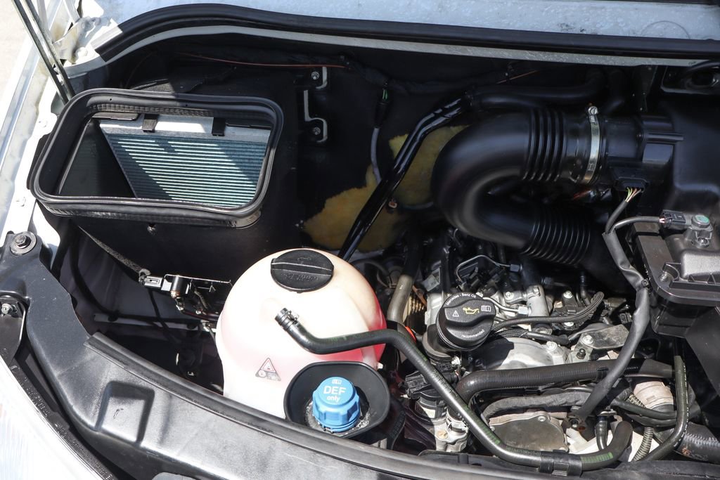 Used 2018 Mercedes-Benz Sprinter 3500 image 18