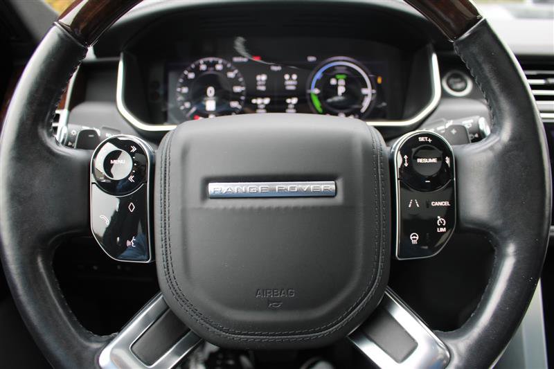 Used 2020 Land Rover Range Rover HSE image 23