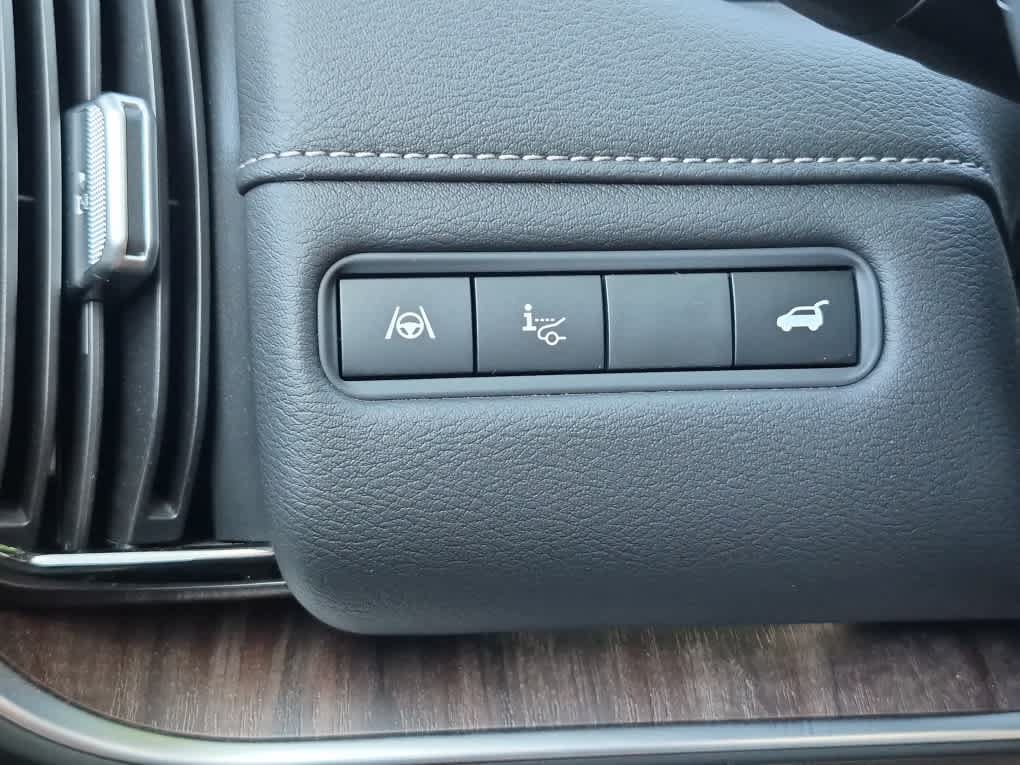 Used 2025 Nissan Armada Platinum Reserve AWD/4WD image 20