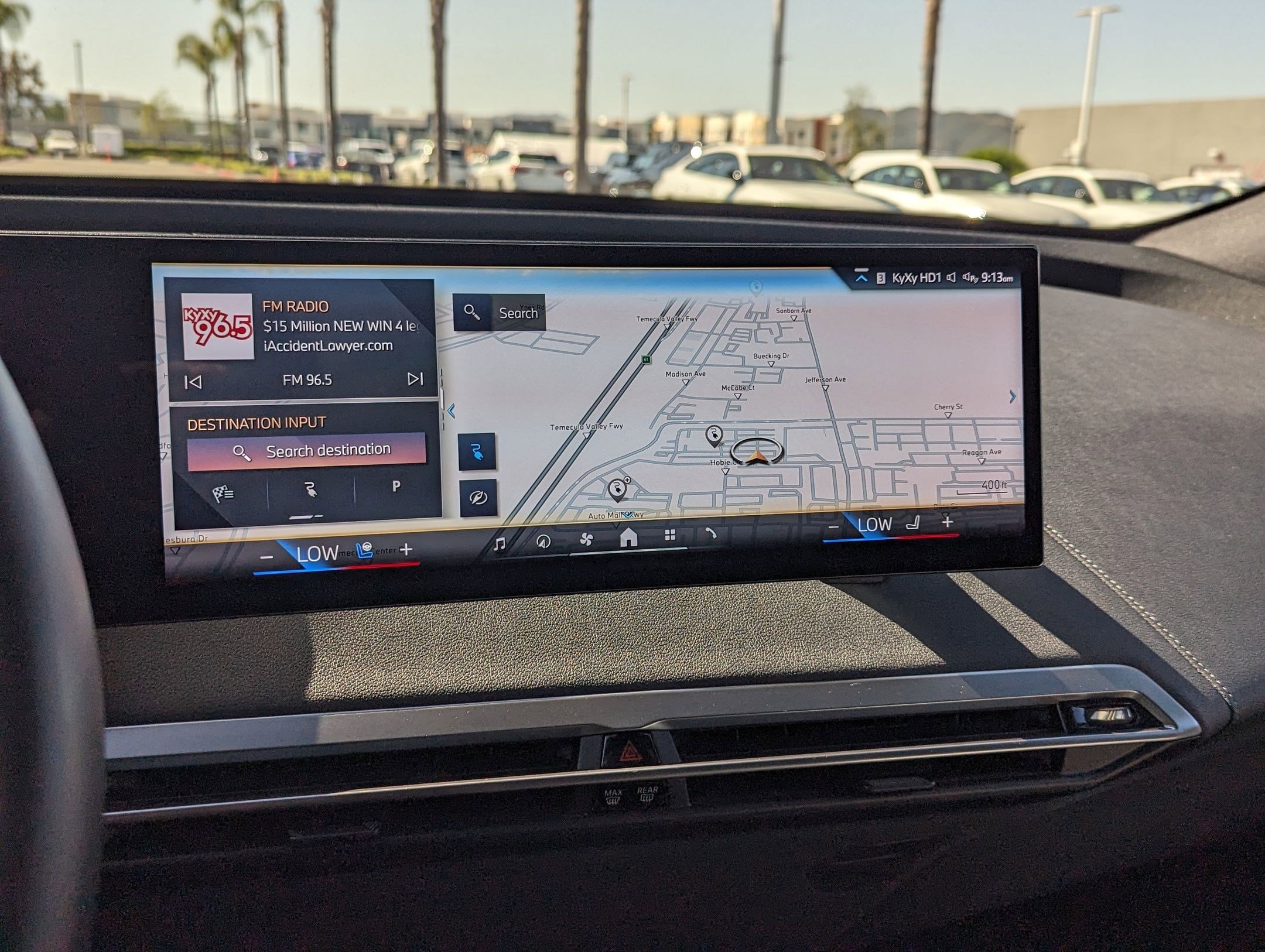 Used 2025 BMW iX xDrive50 w/ Premium Package image 23