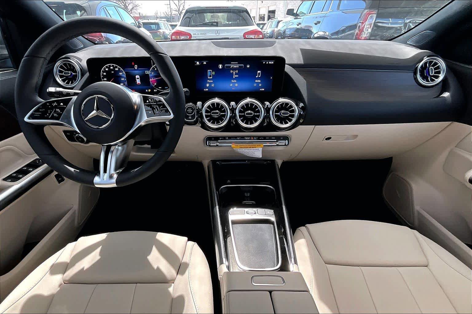 New 2026 Mercedes-Benz GLA 250 image 8
