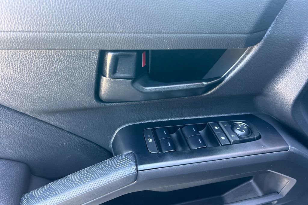 Certified 2025 Toyota Tacoma SR5 w/ SR5 Upgrade Package image 14