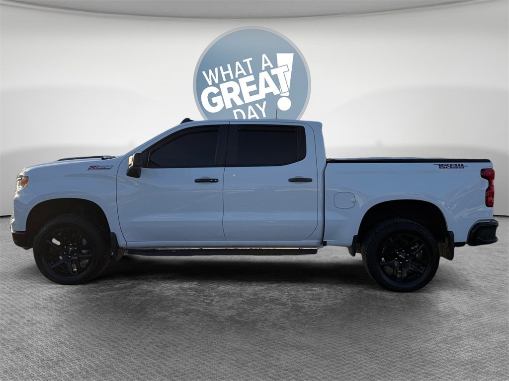 Used 2025 Chevrolet Silverado 1500 LT Trail Boss w/ Convenience Package II image 7