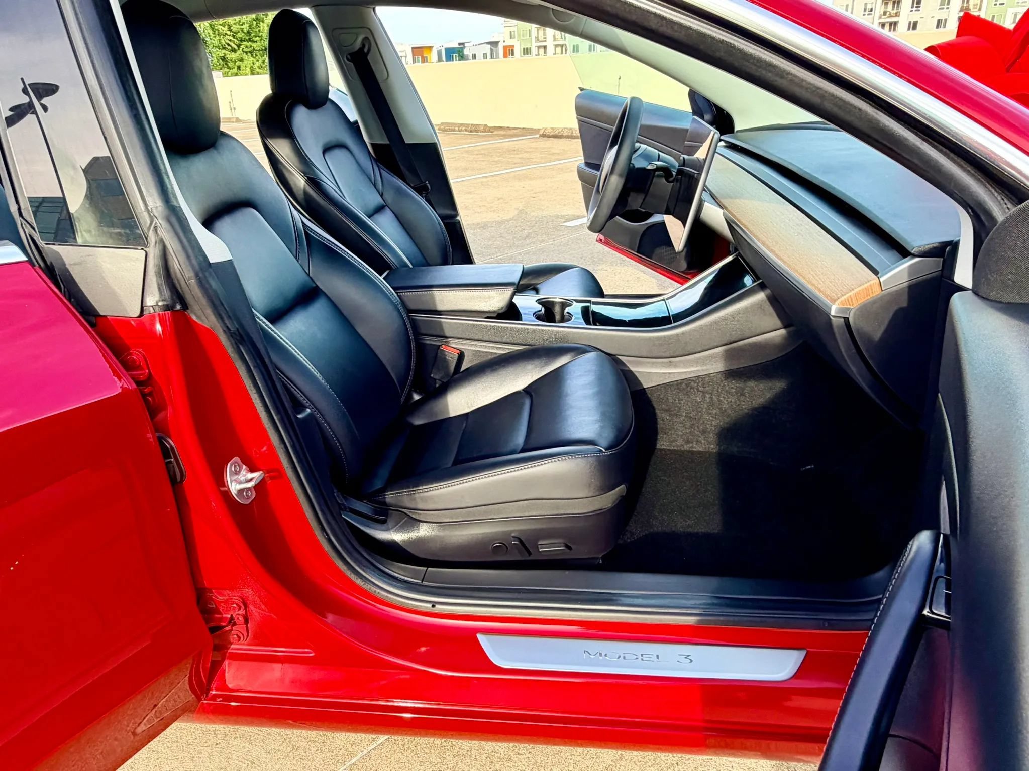 Used 2020 Tesla Model 3 Standard Range Plus RWD image 27