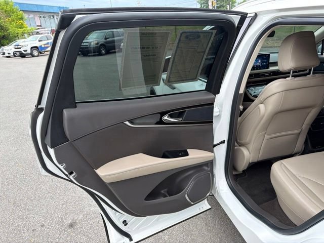Certified 2022 Lincoln Nautilus AWD w/ Premium Package image 24