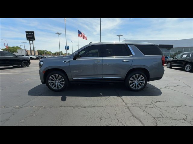 Certified 2021 GMC Yukon Denali w/ Denali Premium Package AWD/4WD image 5