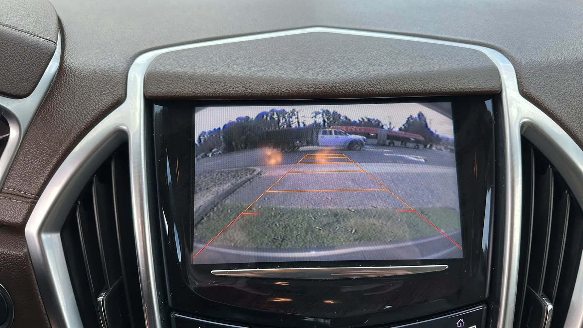 Used 2014 Cadillac SRX Performance w/ Driver Awareness Package image 37