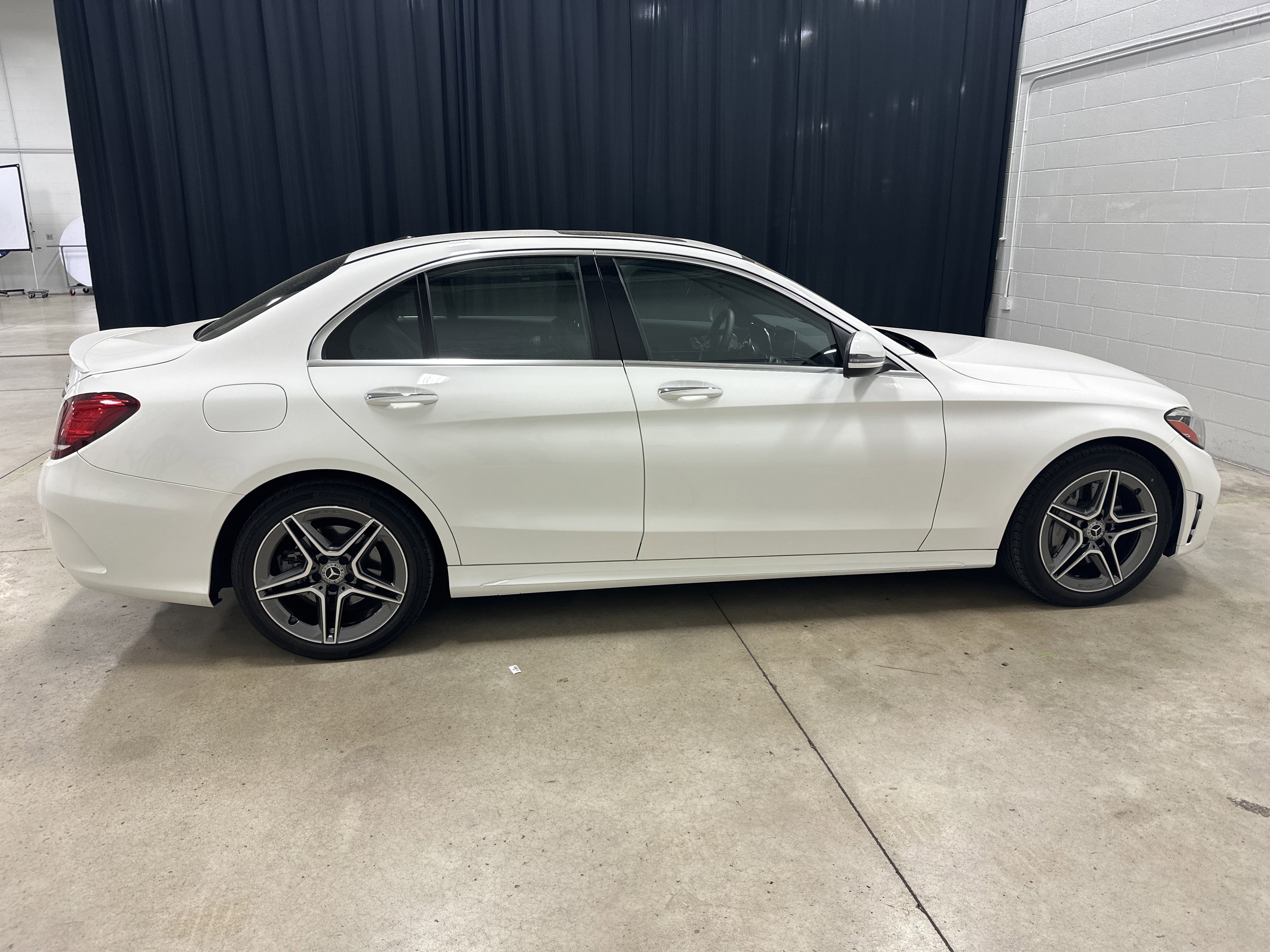 Used 2020 Mercedes-Benz C 300 4MATIC Sedan image 11